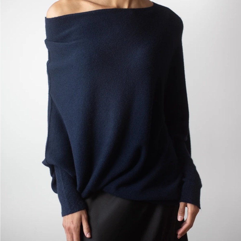 Jaki London Assymetrical Red Violet Seamless Knit Sweater - S/M - Made in Italy - Picture 6 of 8